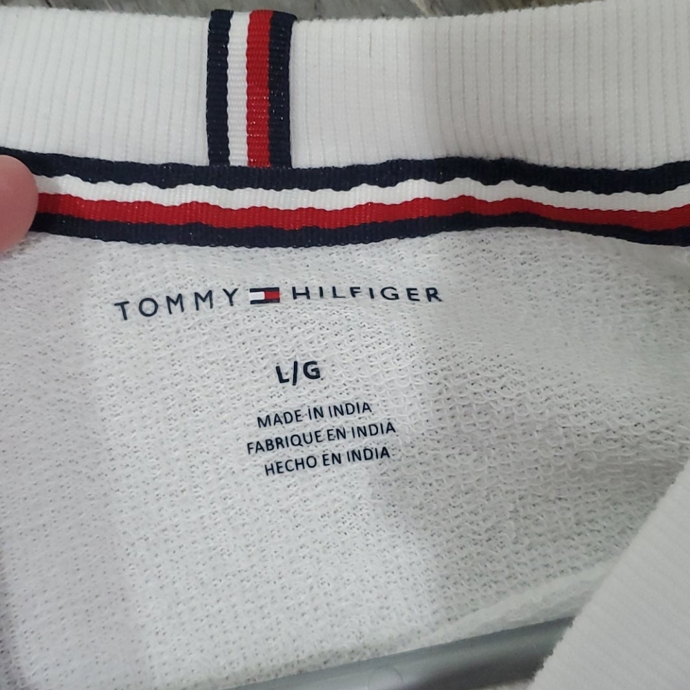 Tommy Hilfiger Sweater - Picture 2 of 3